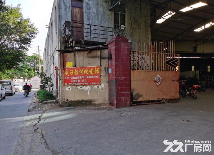 西郊钢屋架厂房530平米屋檐高7米配5吨行车-图5