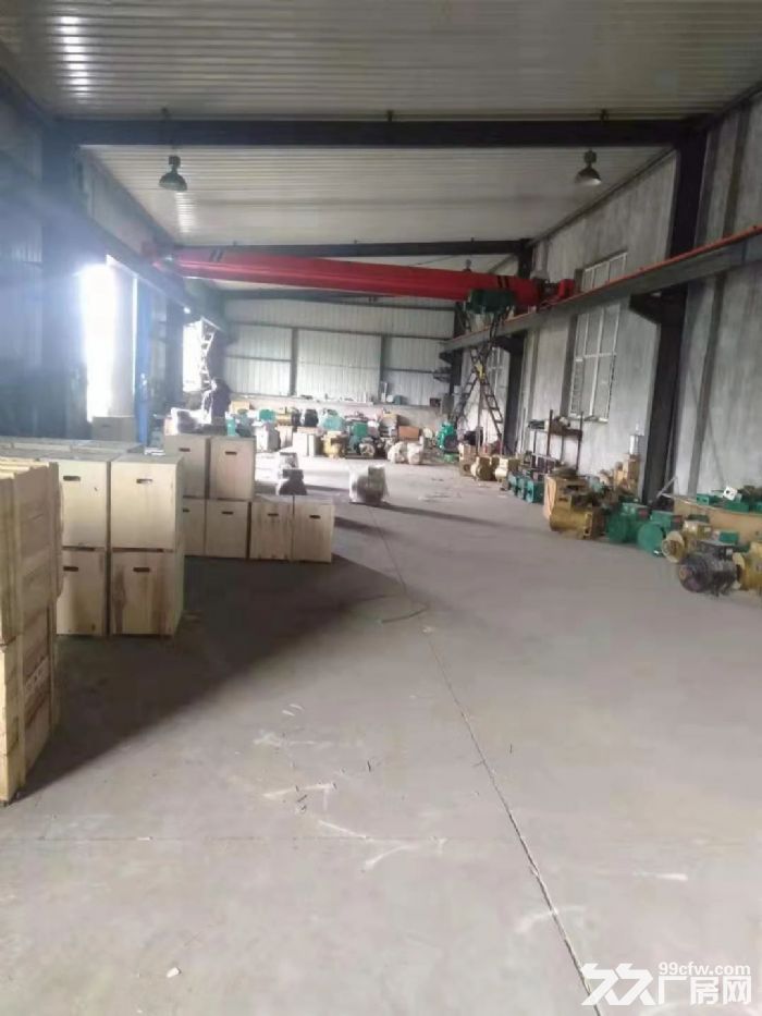 于洪洪汇路附近有厂房500平出租，有吊车-图4