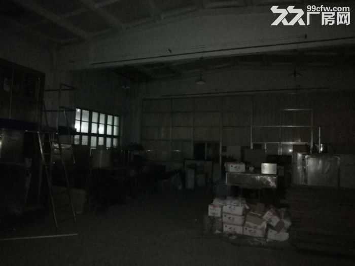 四台子方溪湖有厂房3500平出租-图1