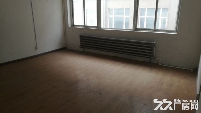 铁西开发区厂房2300平，举架8米，吊车5吨，办公300平独栋厂房，手续齐全，可-图4