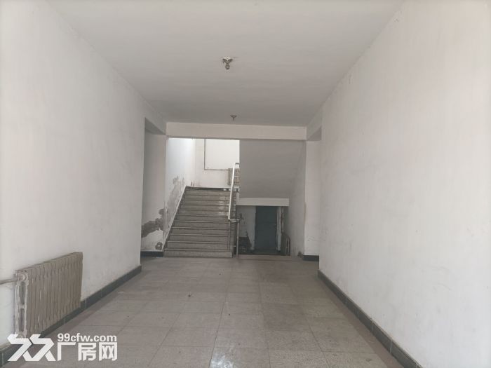 沈北道义附近厂房1432平彩钢结构，厂房内部吊车10吨两台，厂房举架8米，动力电-图3