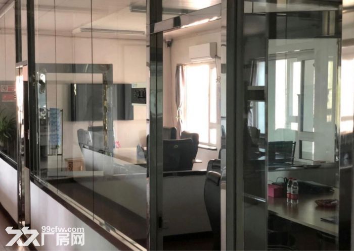 苏家屯玫瑰街厂房400平出租，吊车2.5吨，高5米，另有560平2层，动力电20-图3
