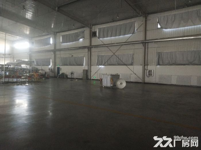 于洪沙岭有站台库10000平，举架11米，分四档各2500平，办公2000平，消-图3