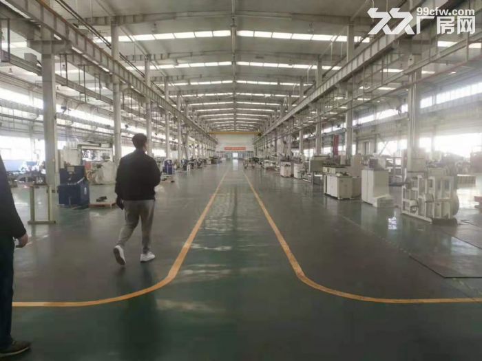铁西开发区浑河厂房10000多平，举架12米，每跨都有吊车，办公楼三层1381平-图1