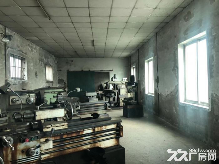 苏家屯八一厂房2200平带设备出租-图3