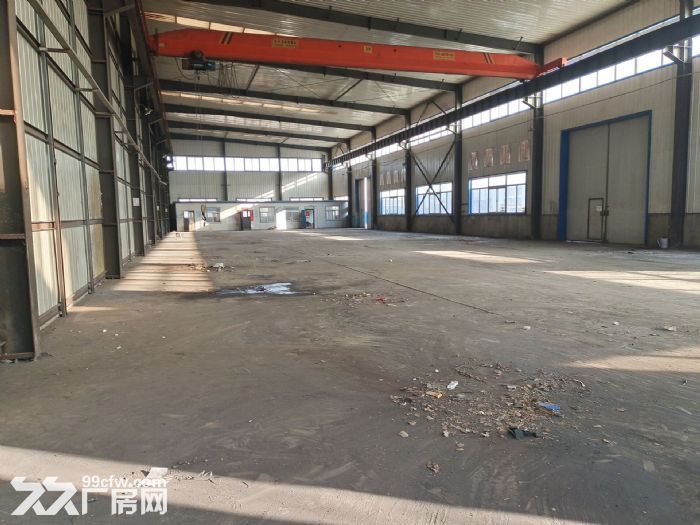 于洪五金工业园厂房2600平,办公300平出租，厂房砖混结构，举架9米，吊车5吨-图2