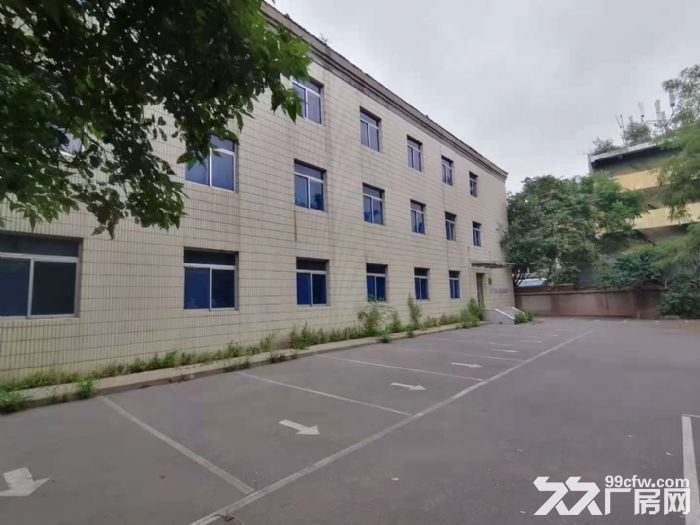 独门独院，办公楼。1100平米，三层，手续齐全-图2