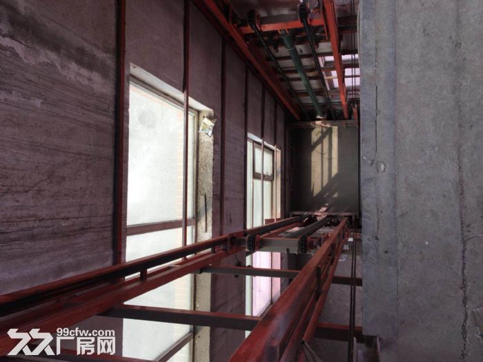 和平区满融附近厂房2200平（两层）-图3