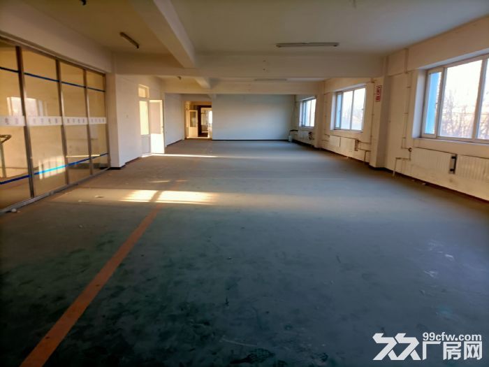 苏家屯金宝台附近厂房8000平，有办公有食堂，动力电300千瓦，其中有4000平-图1