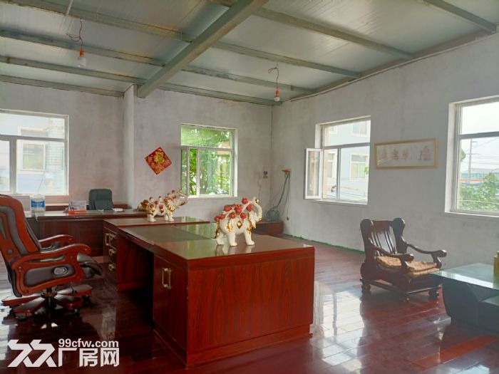 沙岭工业园厂房两层1900平，有办公住宿，二层3.5米有货梯口，动力电250千瓦-图1