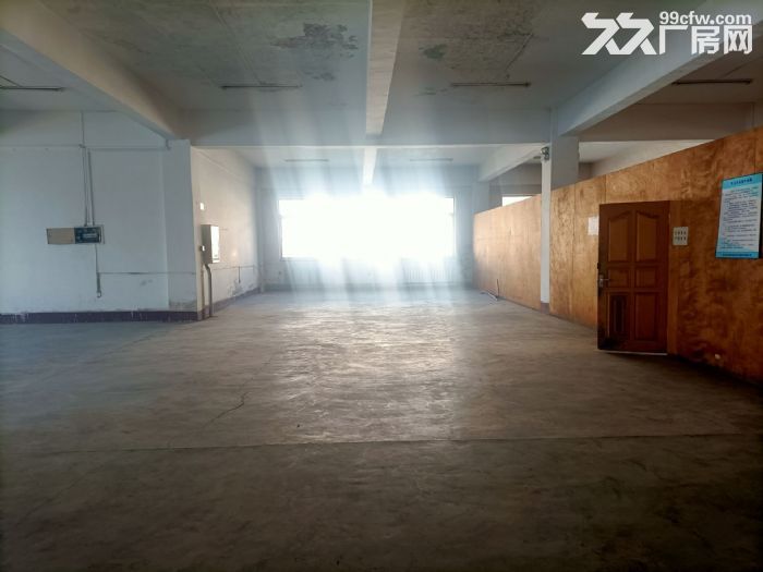铁西区七号地铁口附近厂房700平出租，第二层，厂房砖混结构，举架3.5米，有动力-图4