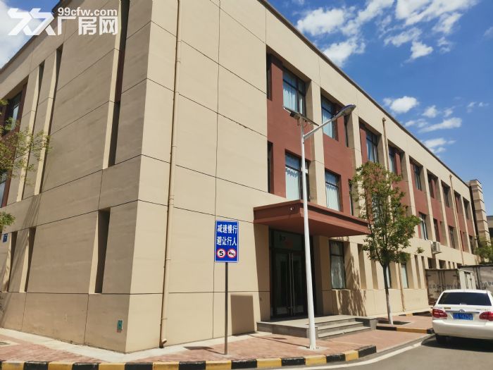 卖！铁西经开区 工业厂房860 临街 临高速 可贷款-图1