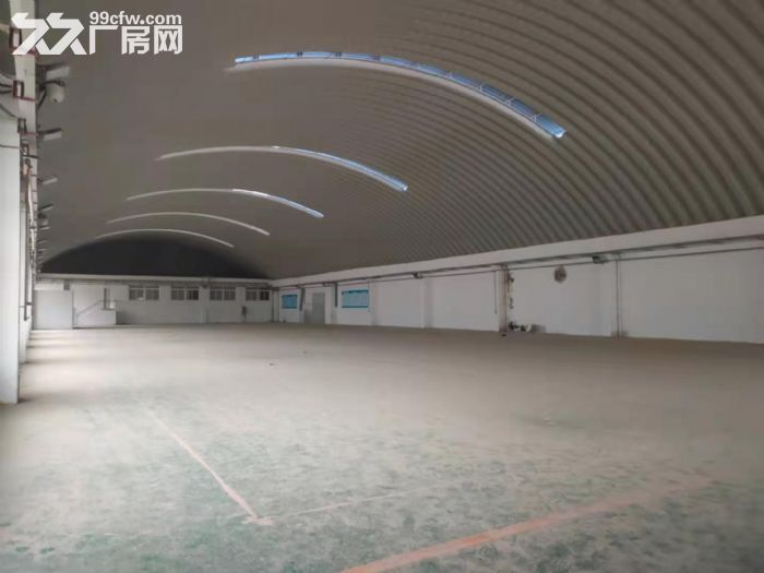 蔡甸凤凰路地铁站6578平米厂房可分租带办公可生产仓库-图4