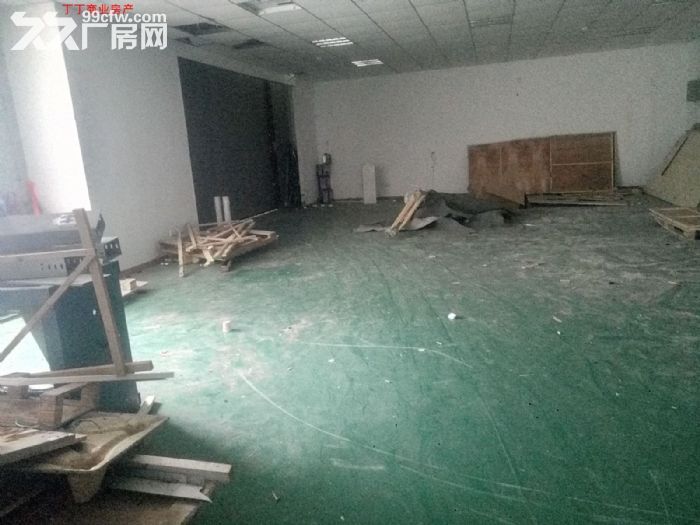 西高新创汇路标准厂房办工厂房1层1350平便宜出租-图1