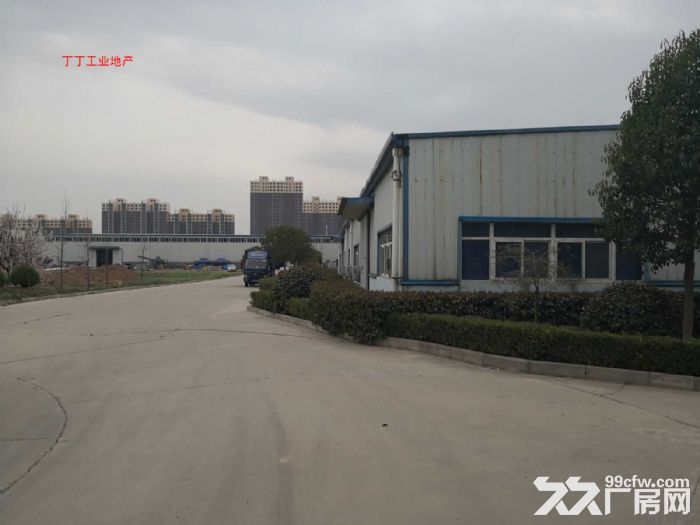 出租泾河工业园厂房1250平简装修1层厂房屁啊你一很粗壮-图1