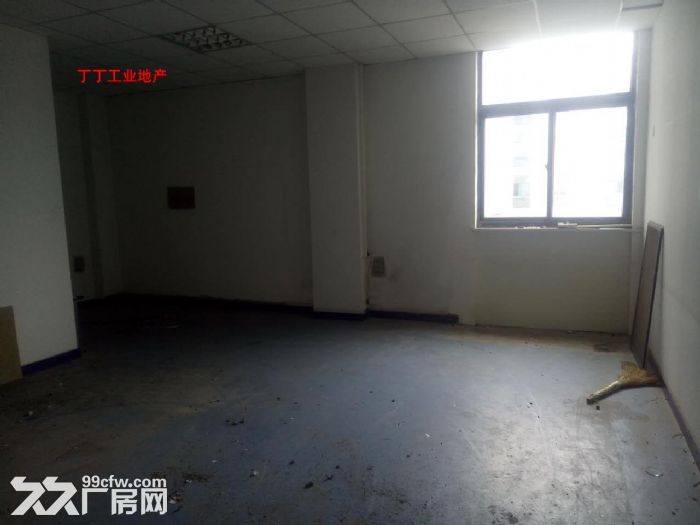 地铁口太白南路办公厂房260平740平560平出租-图1