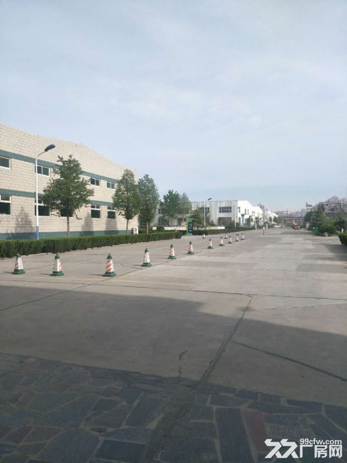 南环附近厂房有院可进大车-图1